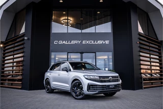 Hoofdafbeelding Volkswagen Touareg Volkswagen Touareg 3.0 TSi eHybrid 4MOTION R - Facelift | Panorama | Stoelkoeling & Massage | Luchtvering