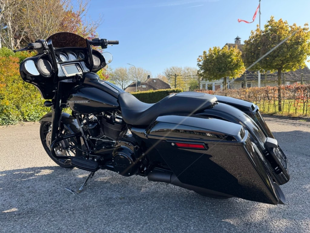 Hoofdafbeelding Harley-Davidson Street Glide