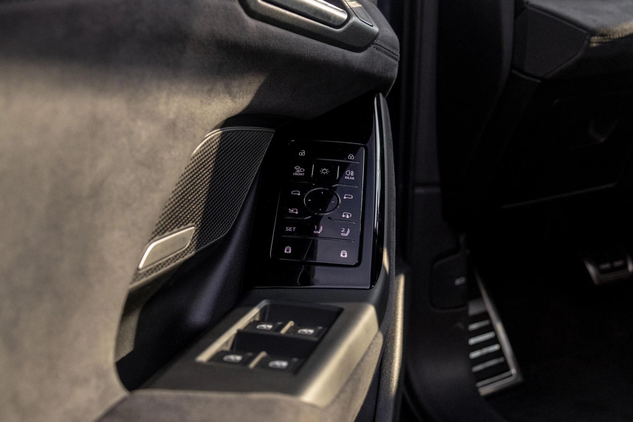 Hoofdafbeelding Audi A6 e-tron