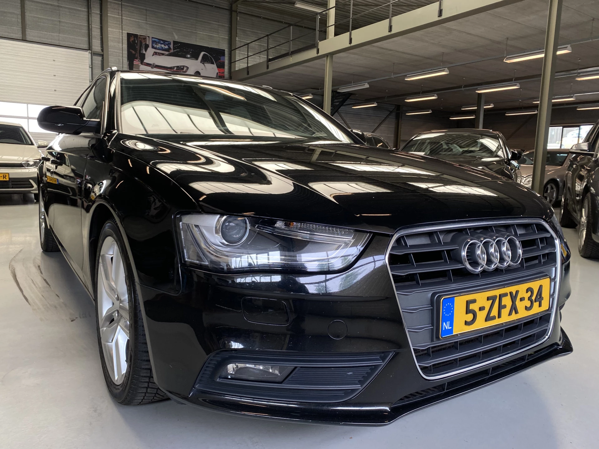 Hoofdafbeelding Audi A4