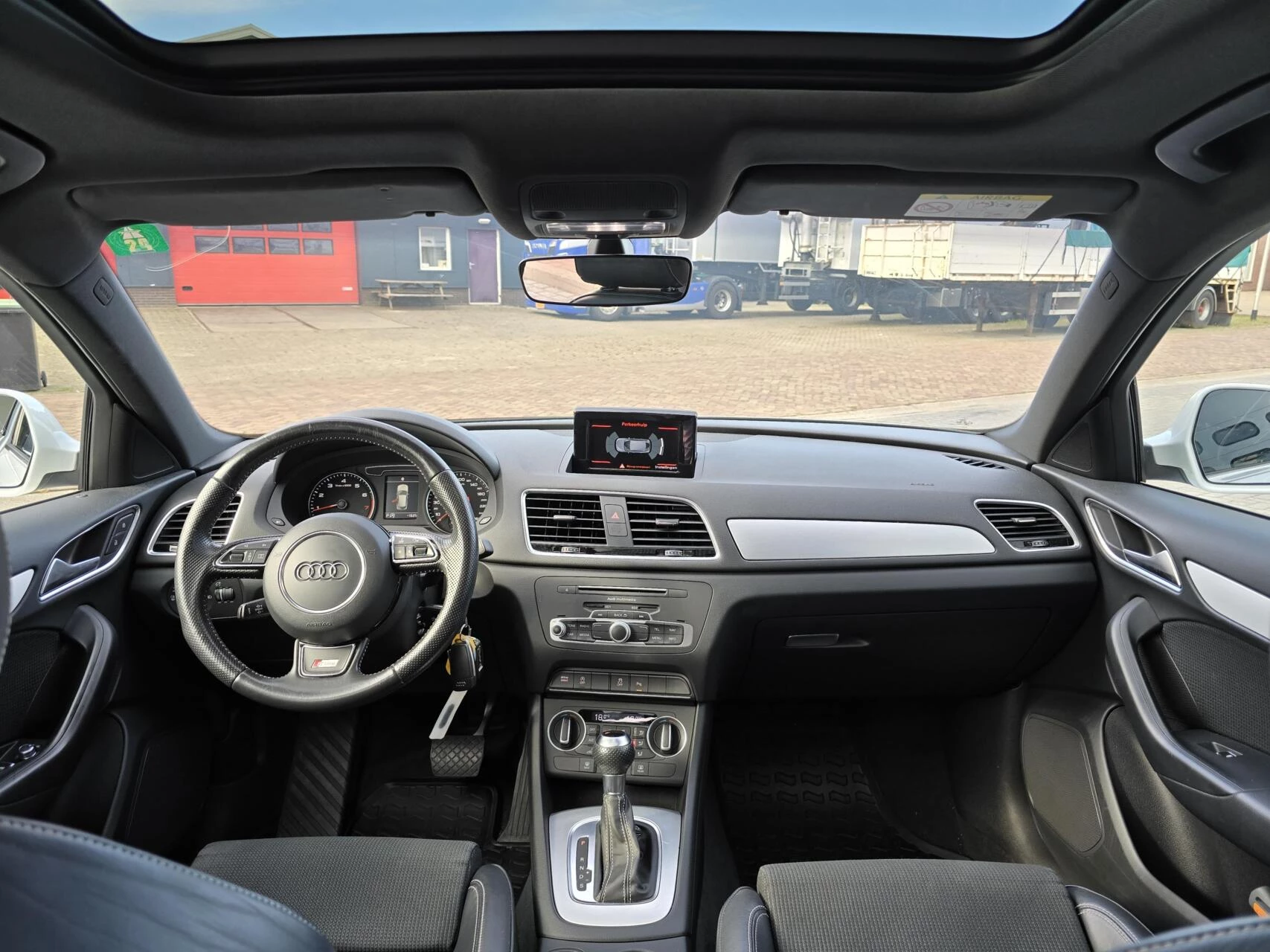 Hoofdafbeelding Audi Q3