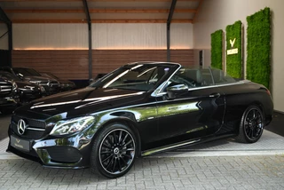 Mercedes-Benz C-klasse Cabrio 180 Premium Plus AMG Styling - Night Edition - Airscarf - Leer - Camera - Stoelverwarming -