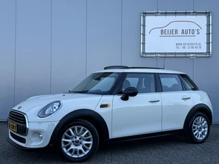 Hoofdafbeelding MINI One MINI One Mini 1.2 Chili Business Automaat Schuifdak/Navigatie.