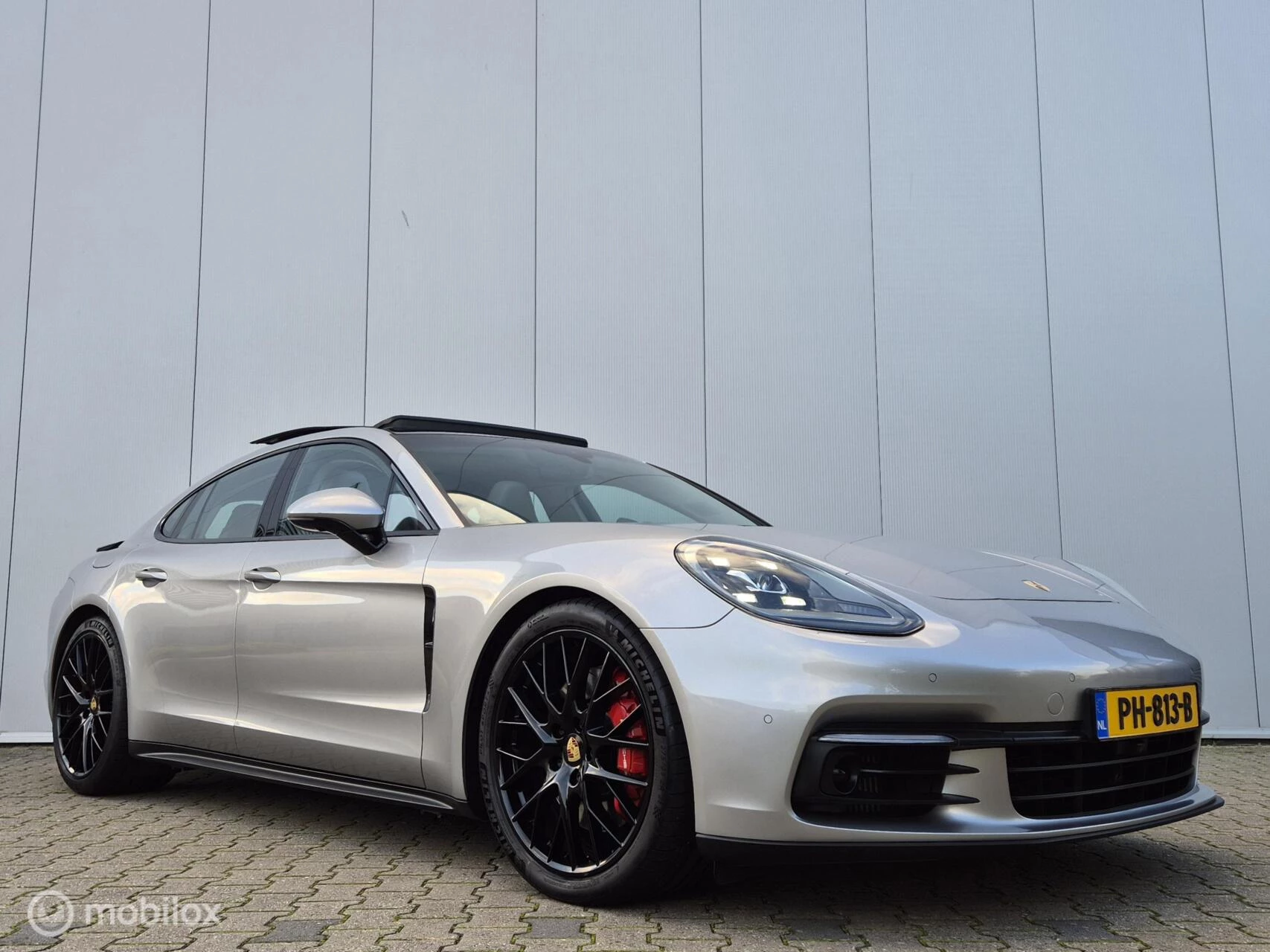 Hoofdafbeelding Porsche Panamera
