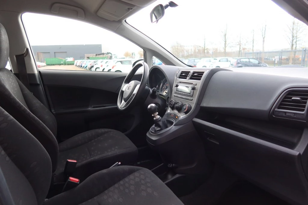 Hoofdafbeelding Toyota Verso-S