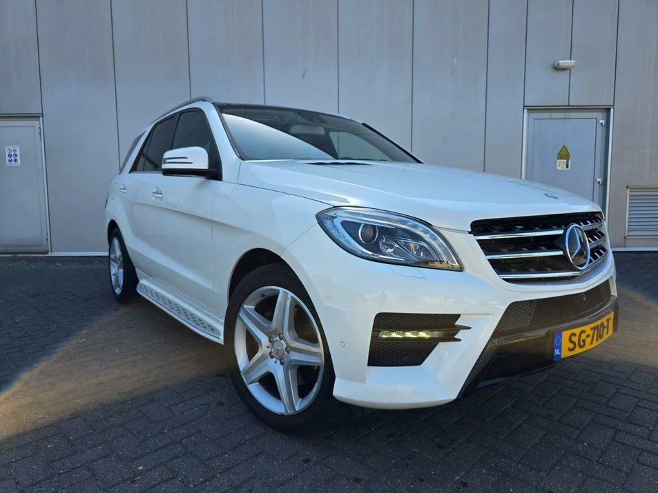 Hoofdafbeelding Mercedes-Benz M-Klasse