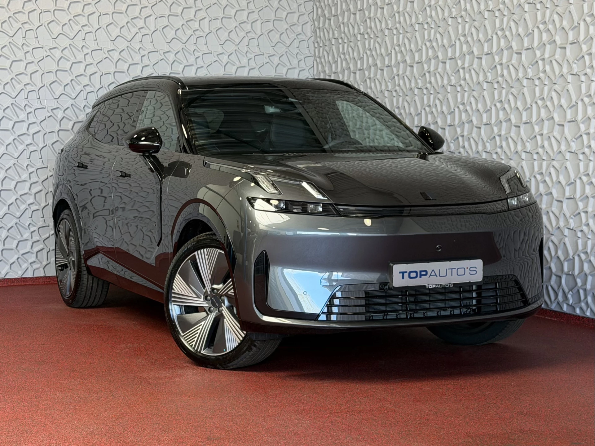 Hoofdafbeelding Lynk & Co 08