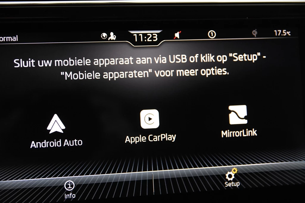 Hoofdafbeelding Škoda Superb