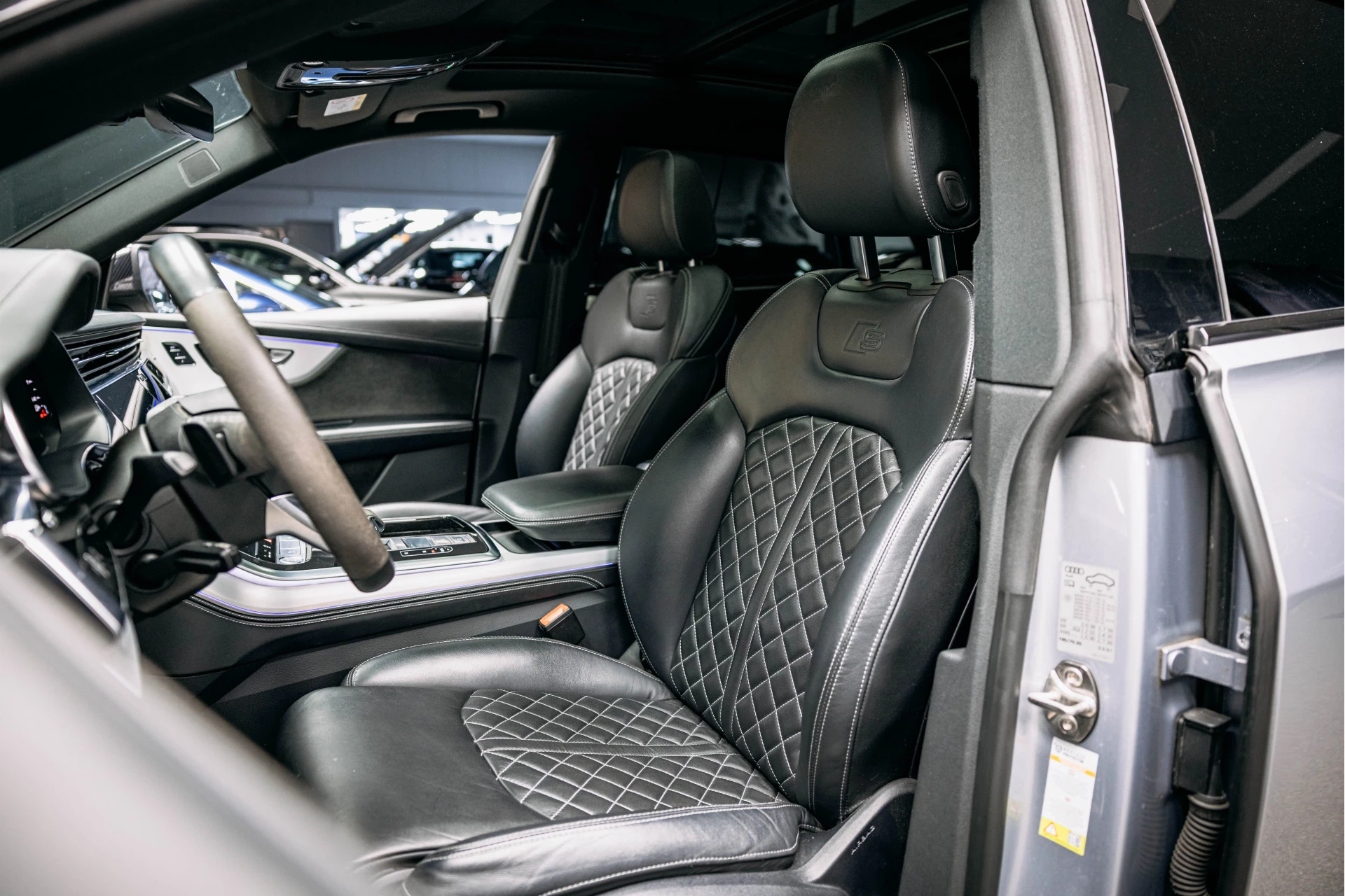 Hoofdafbeelding Audi Q8
