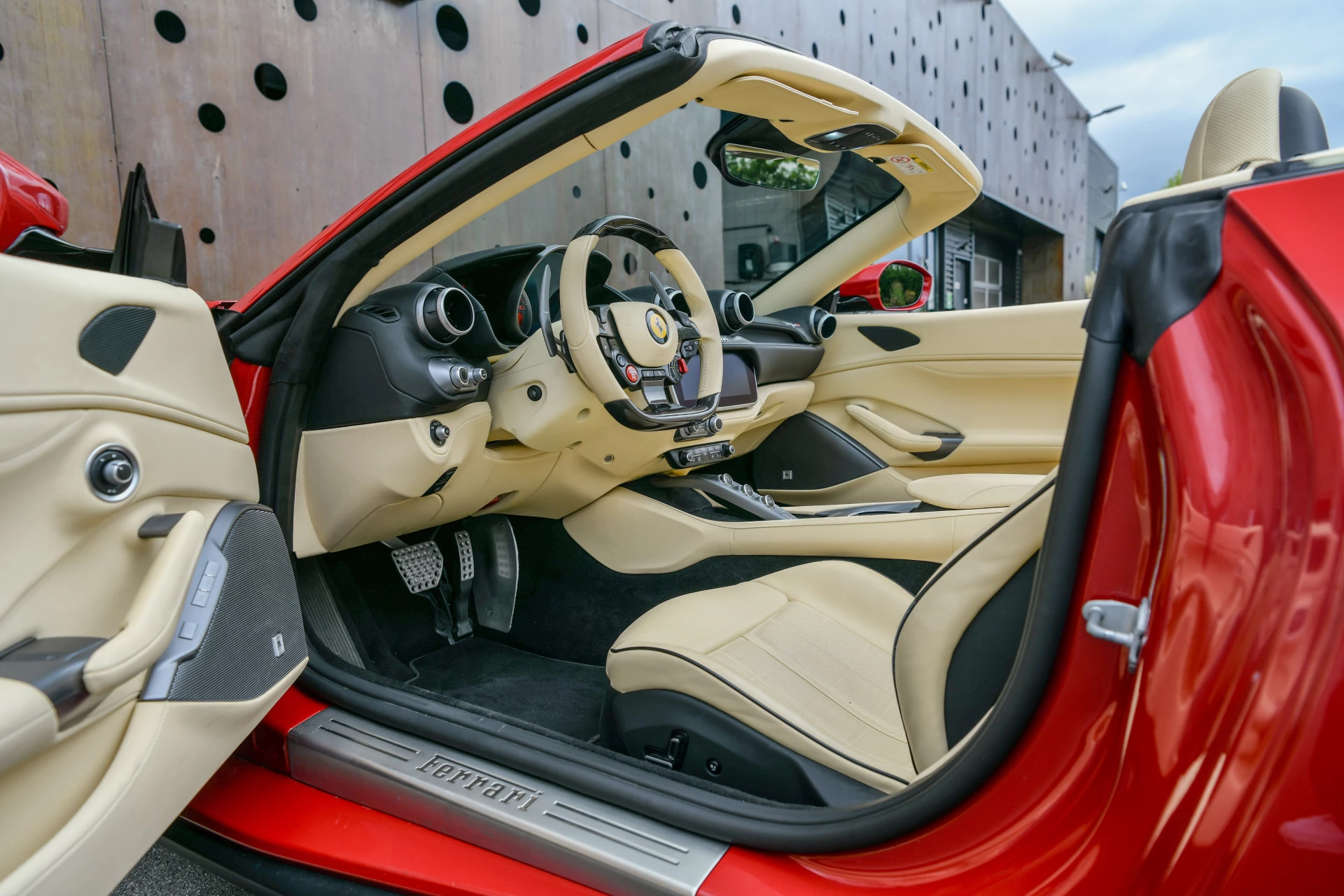Hoofdafbeelding Ferrari Portofino