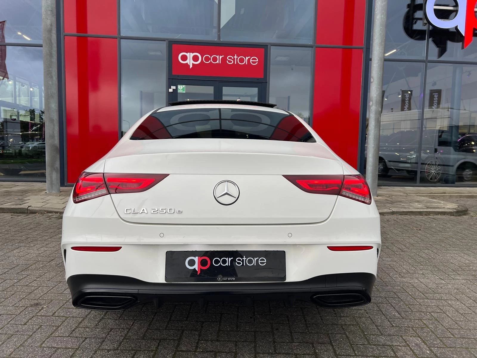 Hoofdafbeelding Mercedes-Benz CLA