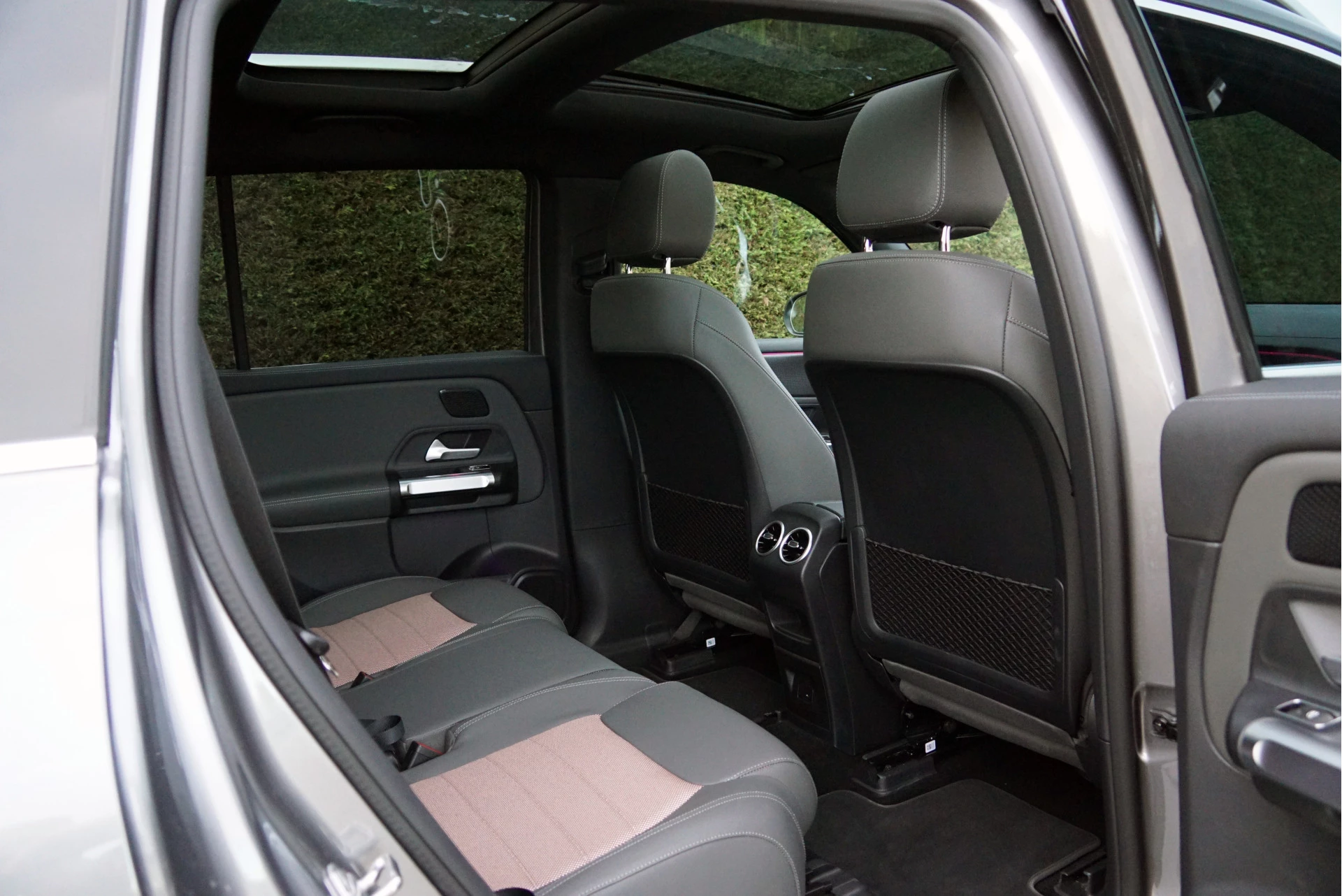 Hoofdafbeelding Mercedes-Benz EQB