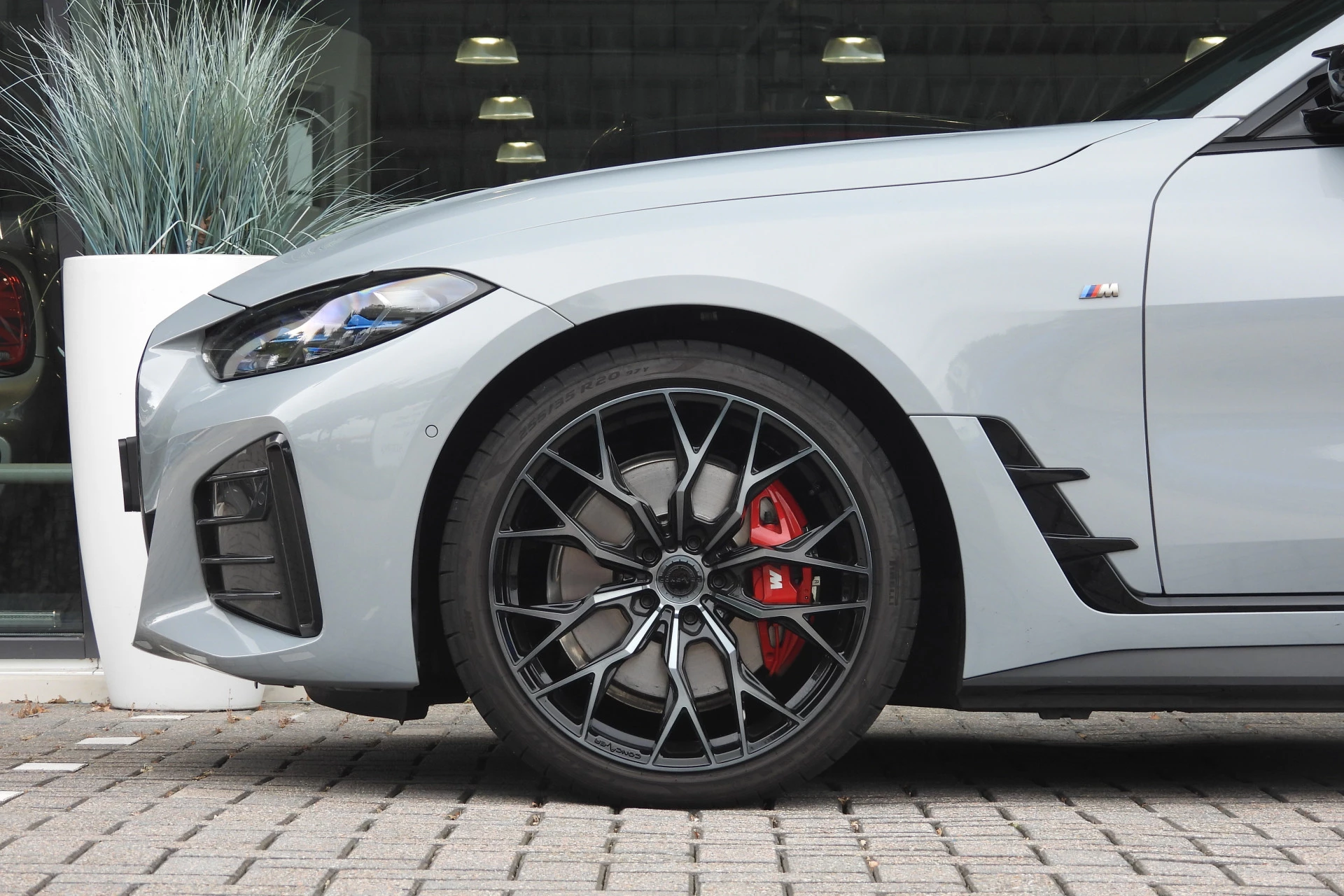 Hoofdafbeelding BMW i4
