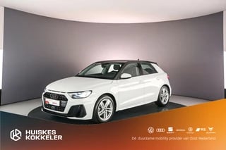 Audi A1 Sportback S Edition 30 TFSI | Stoelverwarming | Keyless | Navi | CarPlay | Parkeersensoren | Stoelverwarming | CarPlay | Navi | Optiek Zwart  | 17 inch | S-Line |