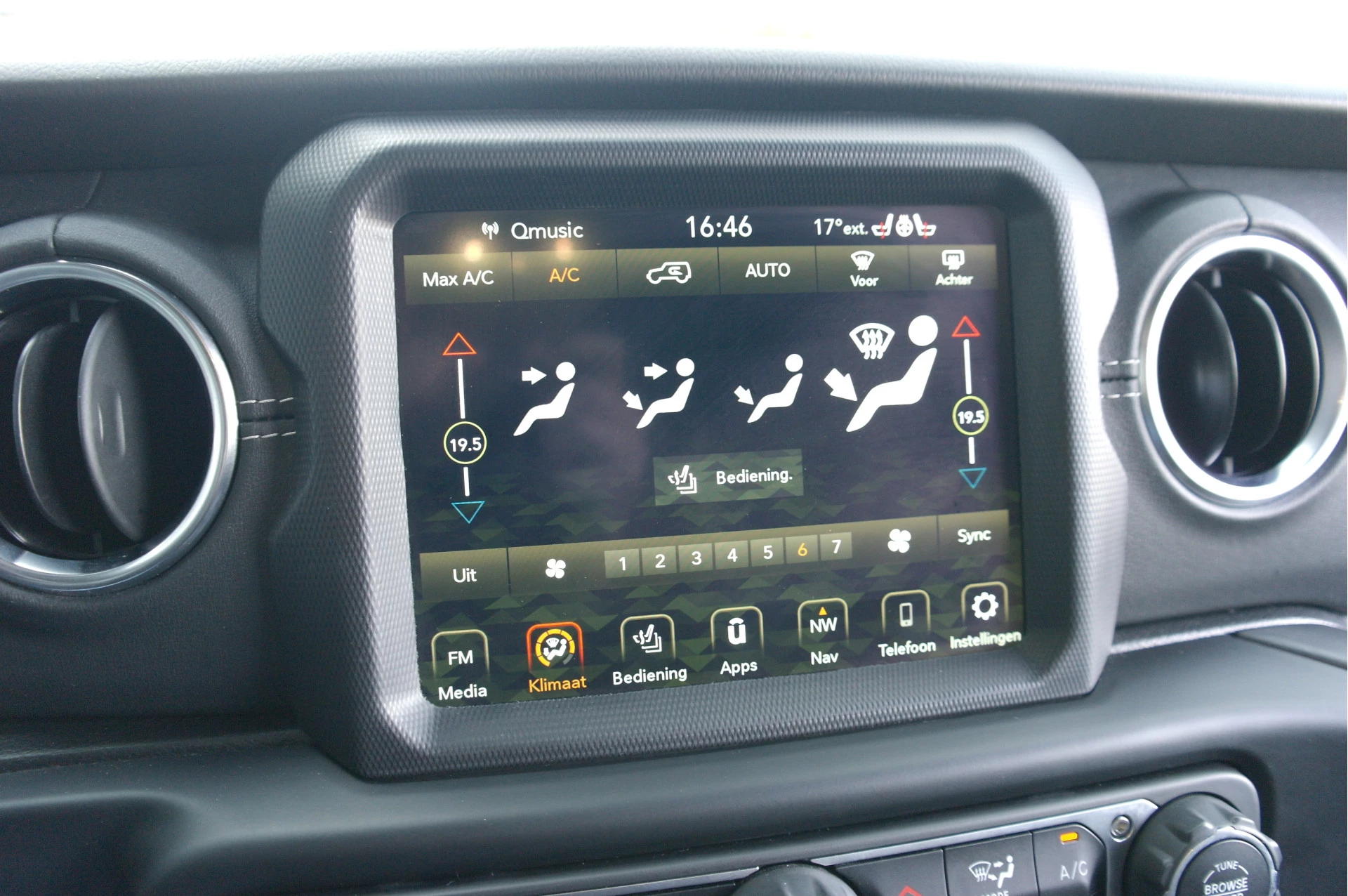 Hoofdafbeelding Jeep Wrangler