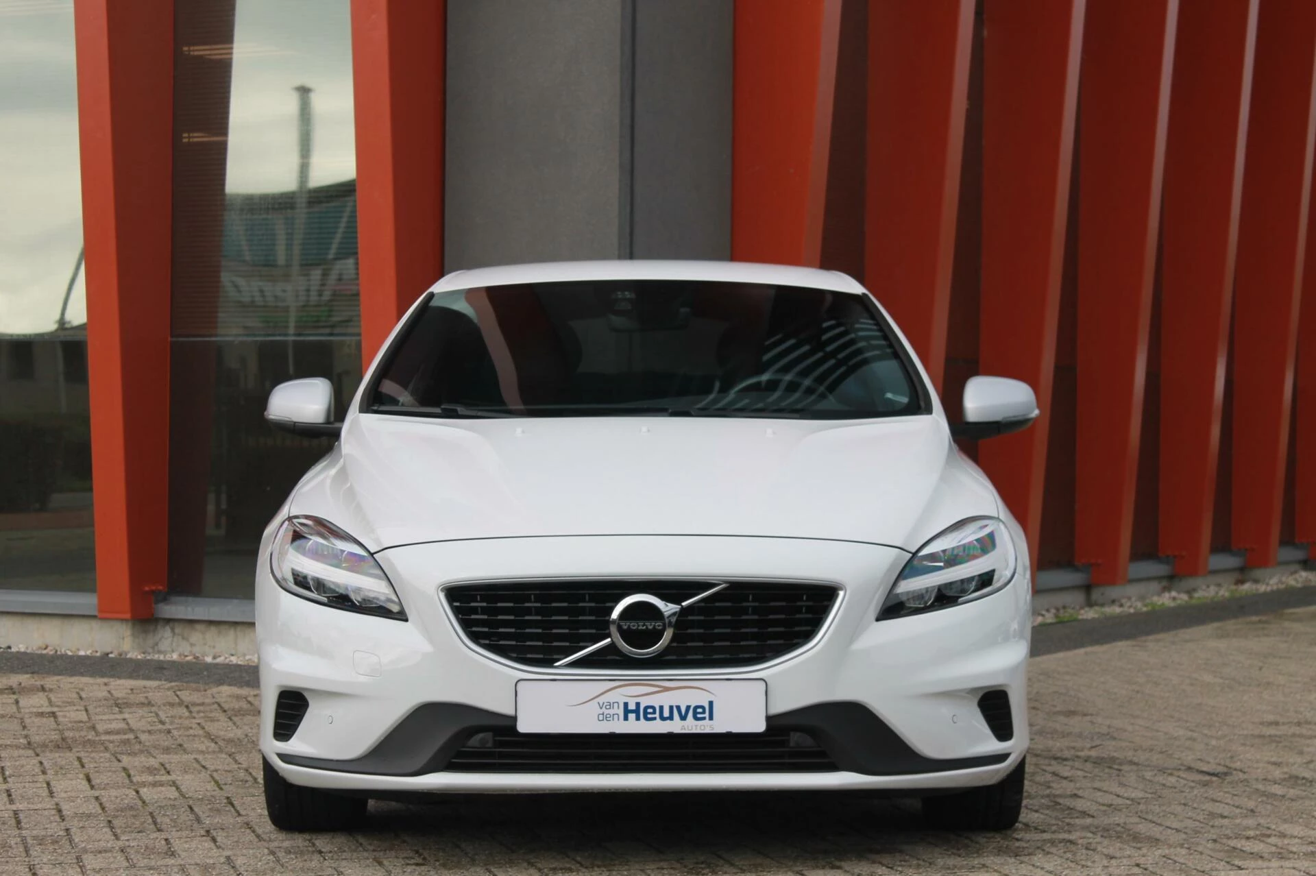 Hoofdafbeelding Volvo V40