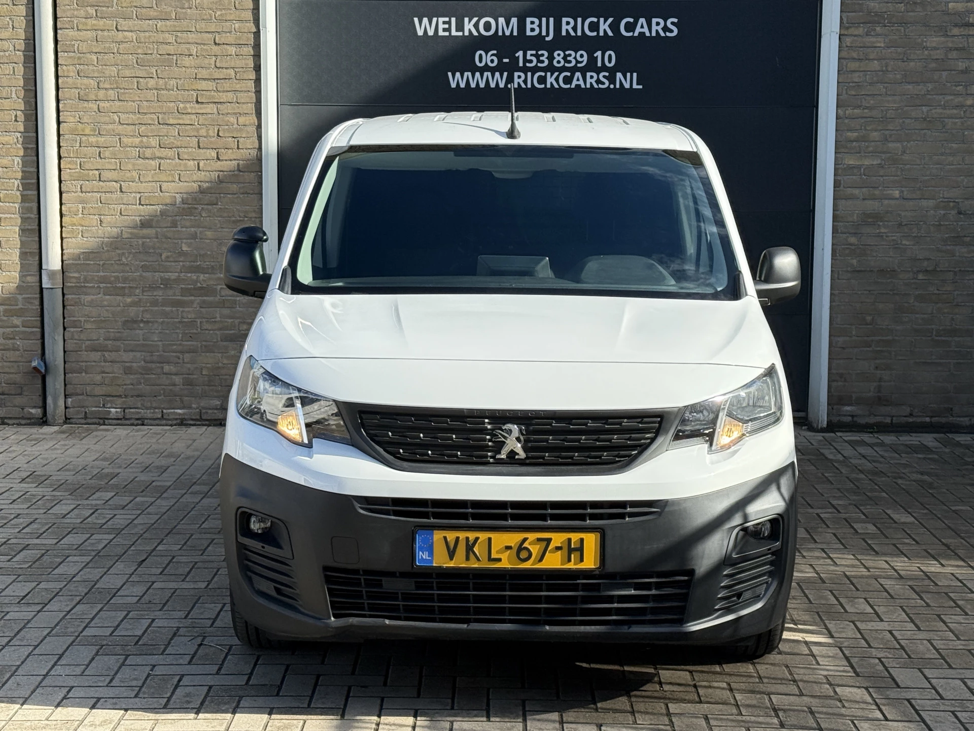 Hoofdafbeelding Peugeot Partner
