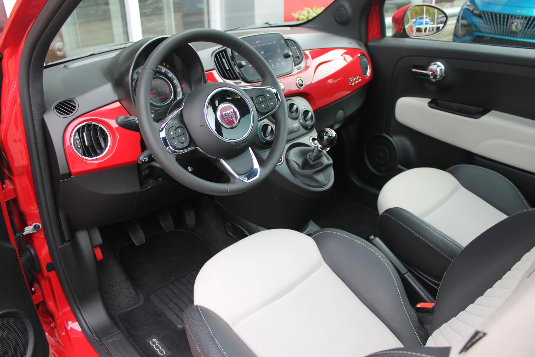 Hoofdafbeelding Fiat 500