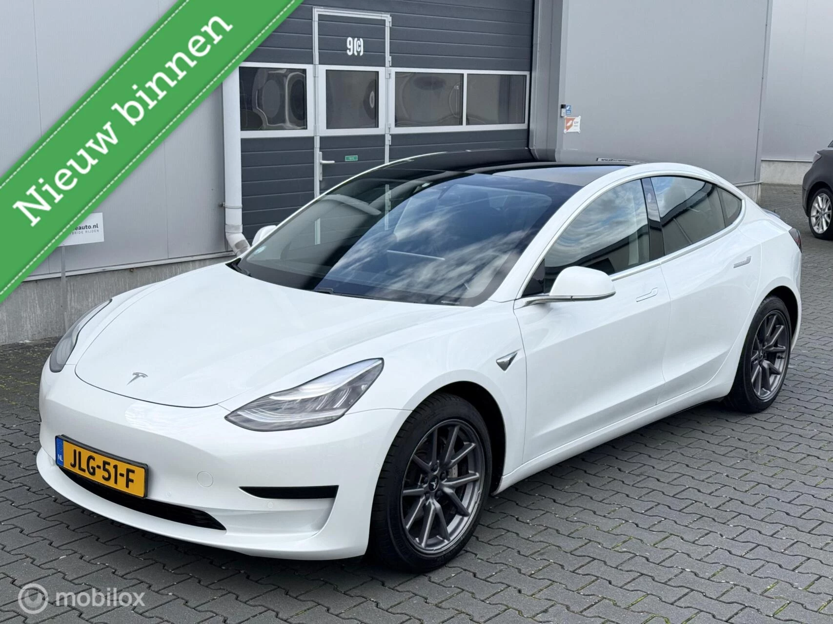 Hoofdafbeelding Tesla Model 3