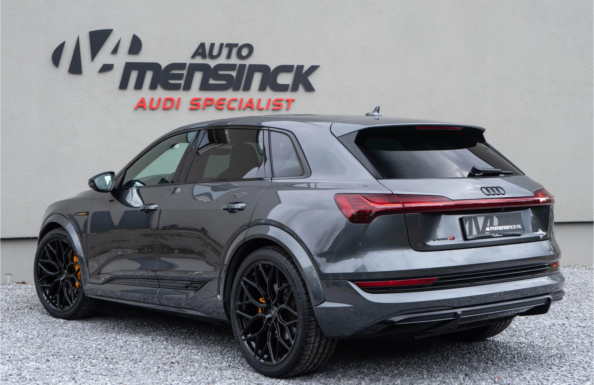 Hoofdafbeelding Audi e-tron