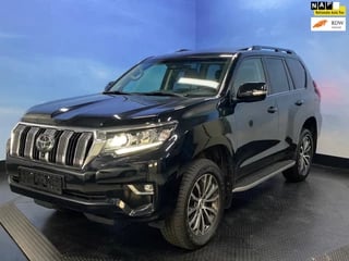 Toyota Land Cruiser 150 EXECUTIVE!! 5-peroons Bomvol!!