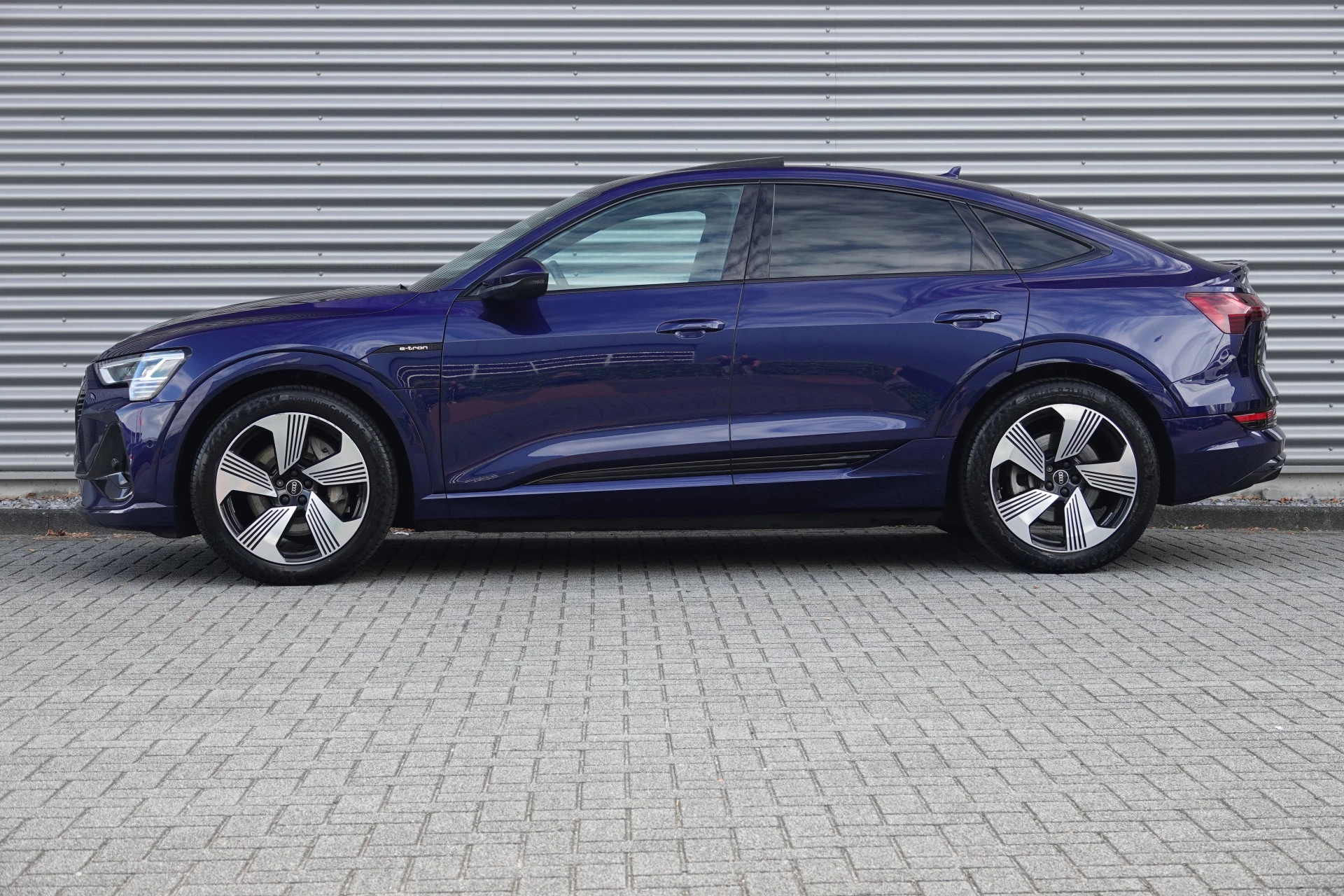 Hoofdafbeelding Audi e-tron