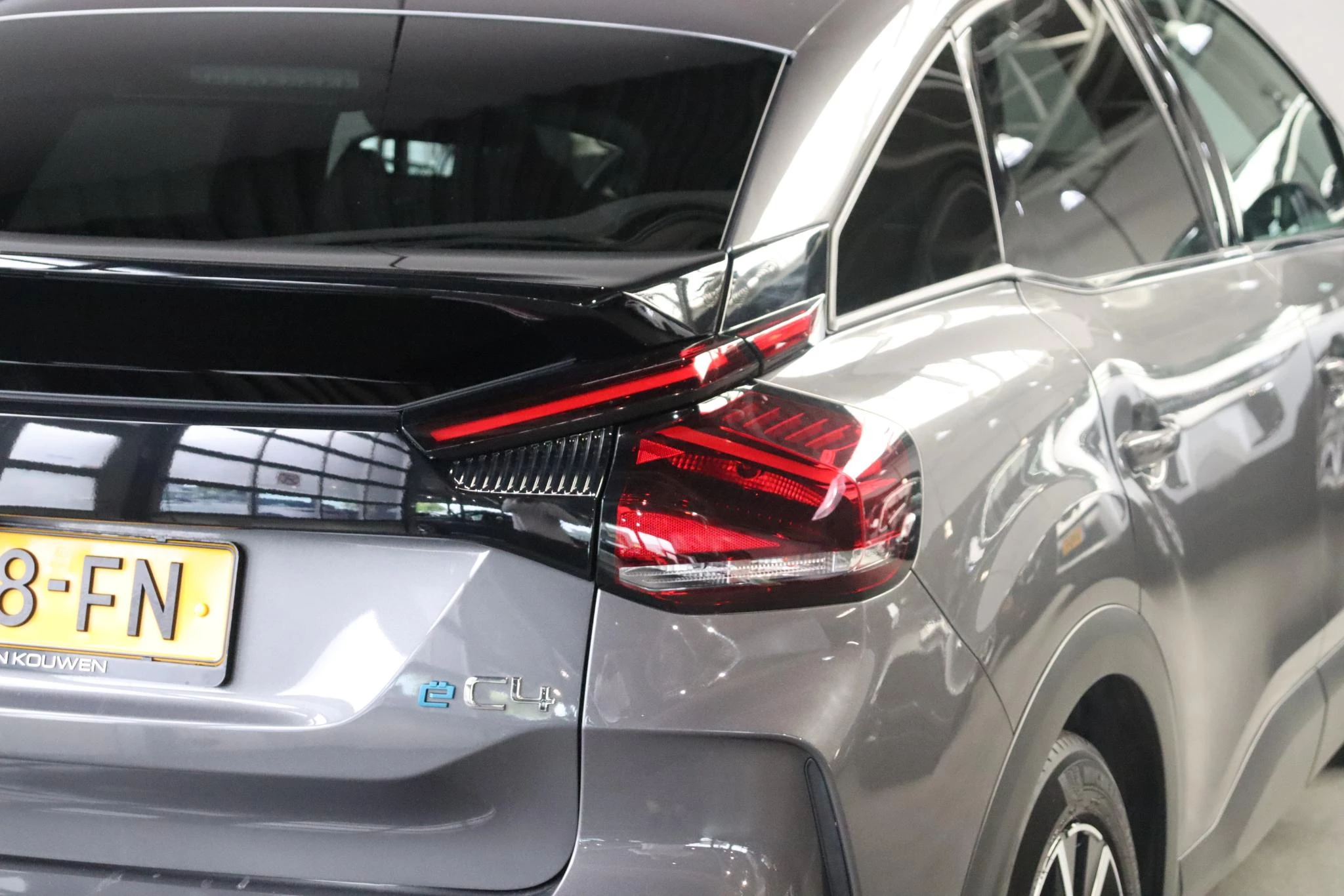 Hoofdafbeelding Citroën ë-C4