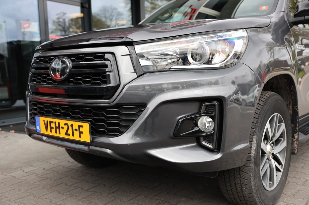 Hoofdafbeelding Toyota Hilux