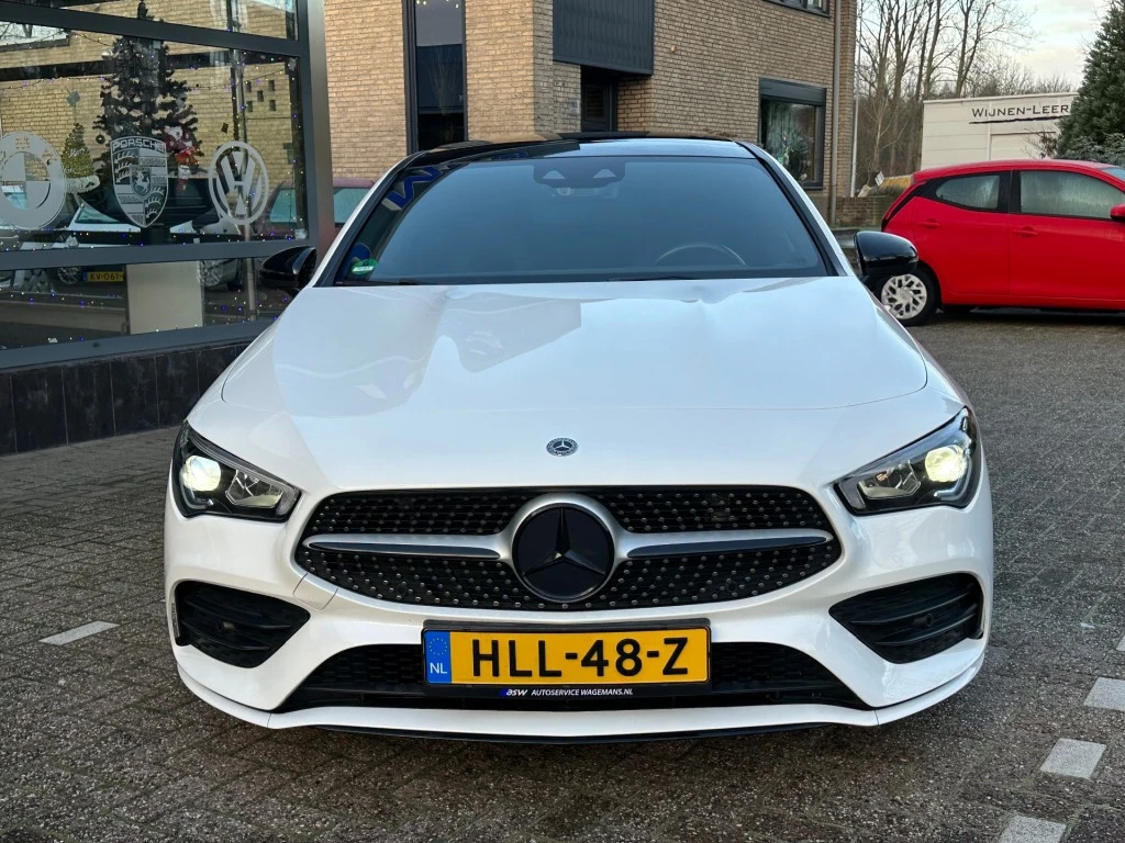 Hoofdafbeelding Mercedes-Benz CLA