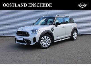 MINI Countryman Cooper S E ALL4 Classic Automaat / Achteruitrijcamera / LED / Park Assistant / Active Cruise Control / Driving Assistant / Park Assistant