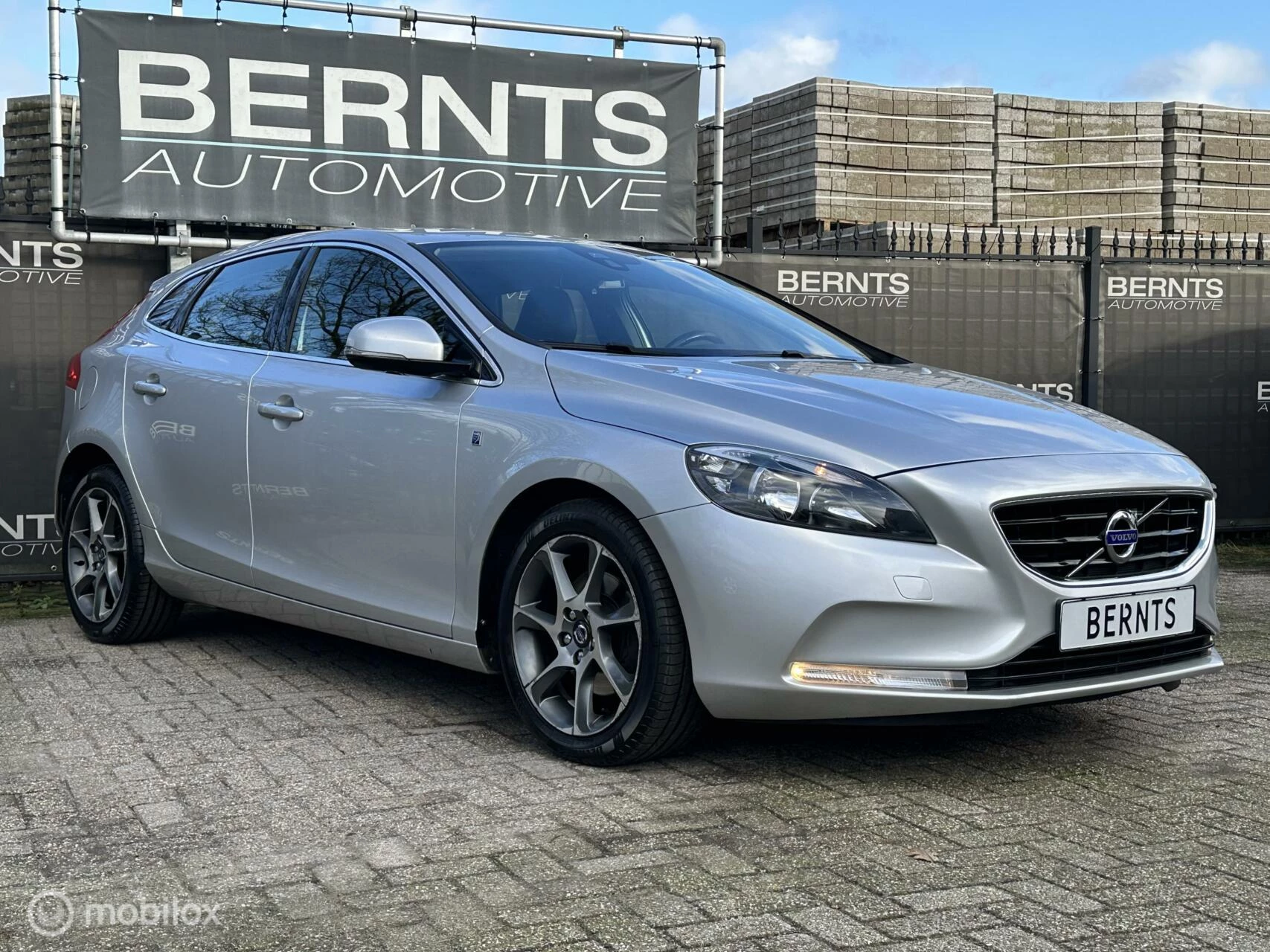 Hoofdafbeelding Volvo V40