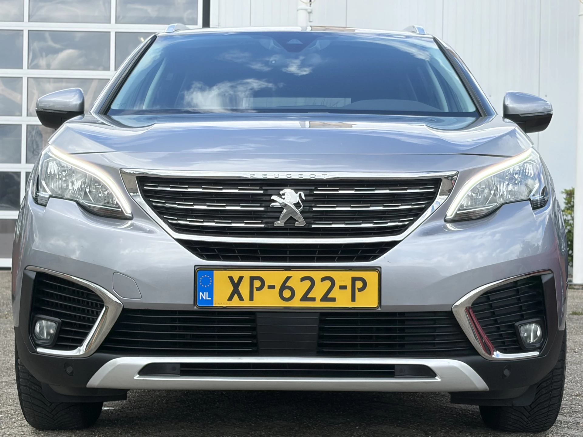 Hoofdafbeelding Peugeot 5008