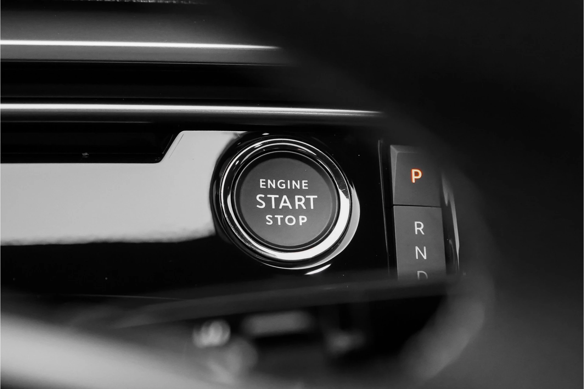 Hoofdafbeelding Peugeot e-3008