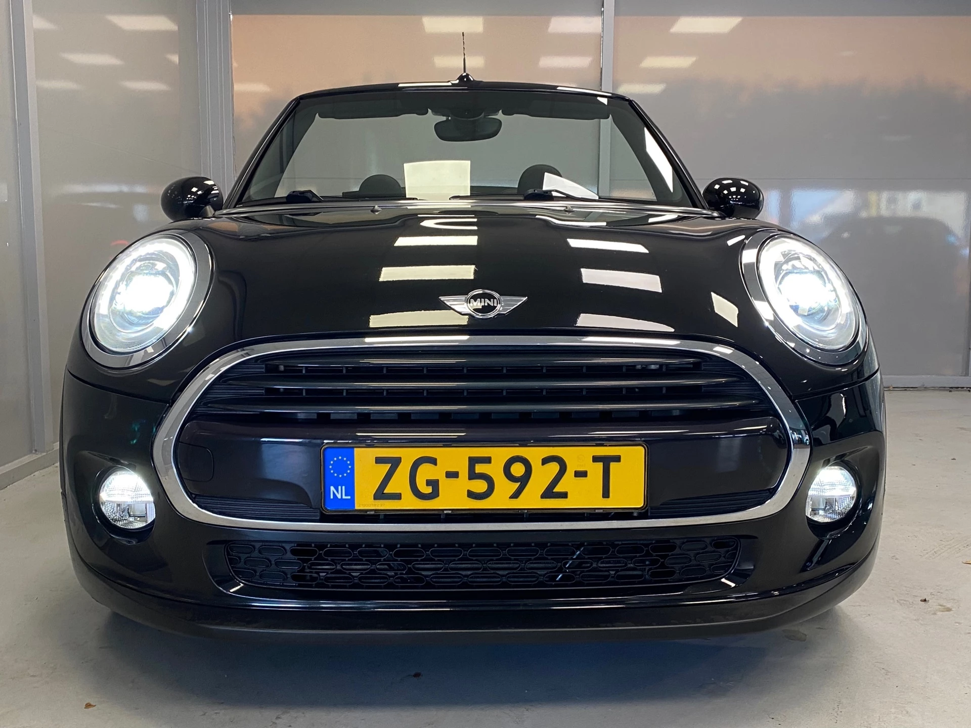 Hoofdafbeelding MINI Cooper Cabrio