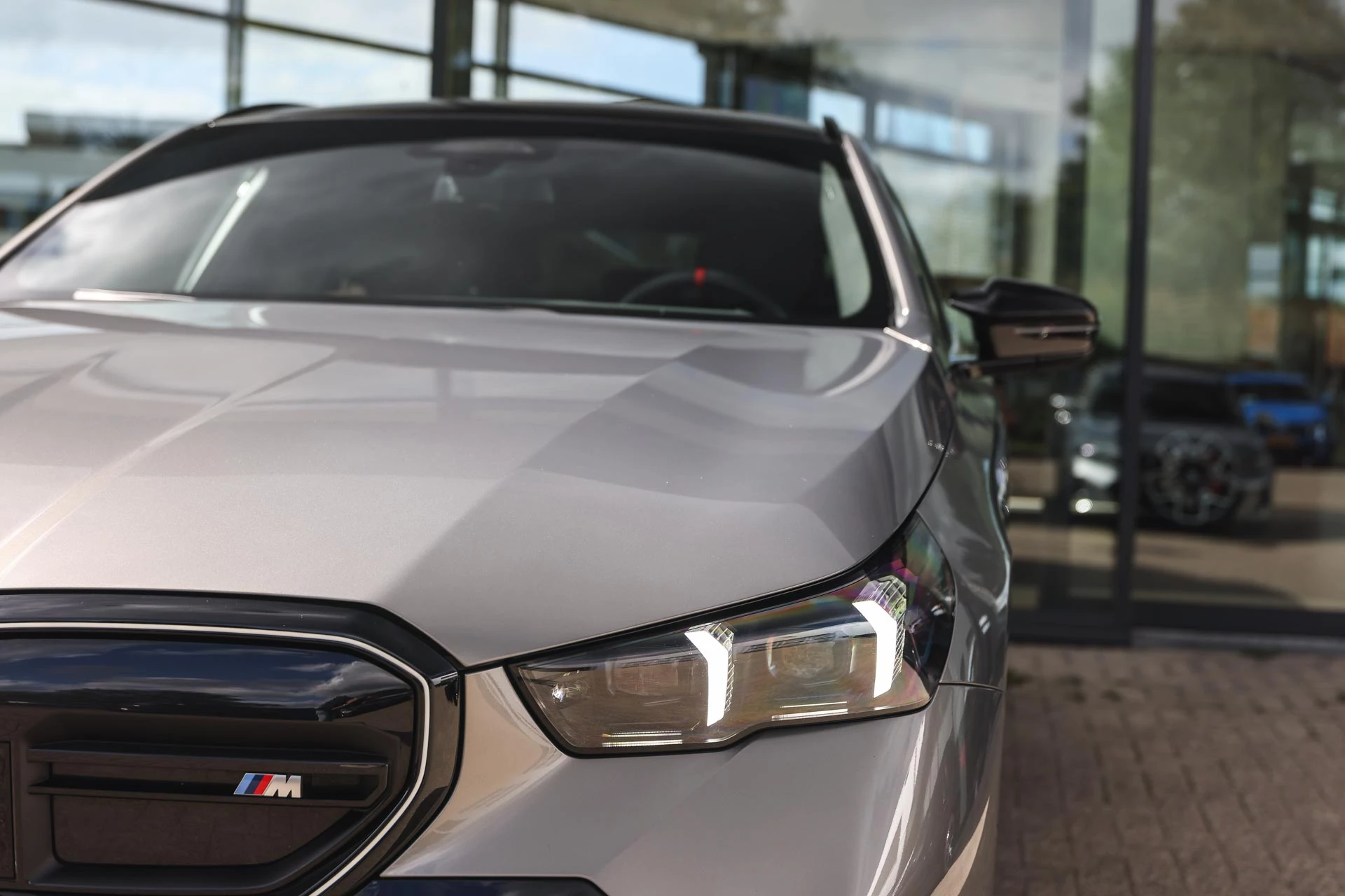 Hoofdafbeelding BMW i5