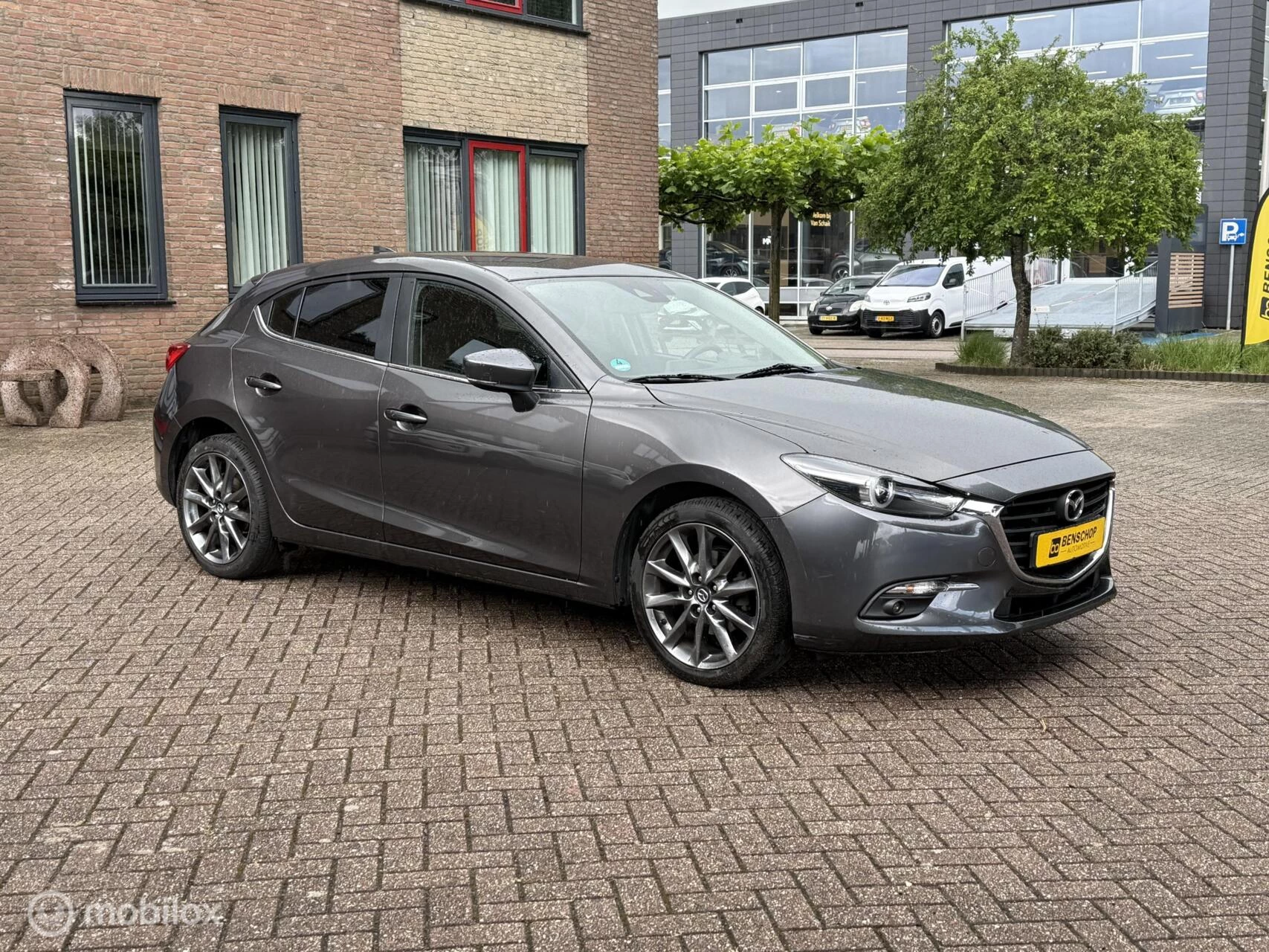 Hoofdafbeelding Mazda 3
