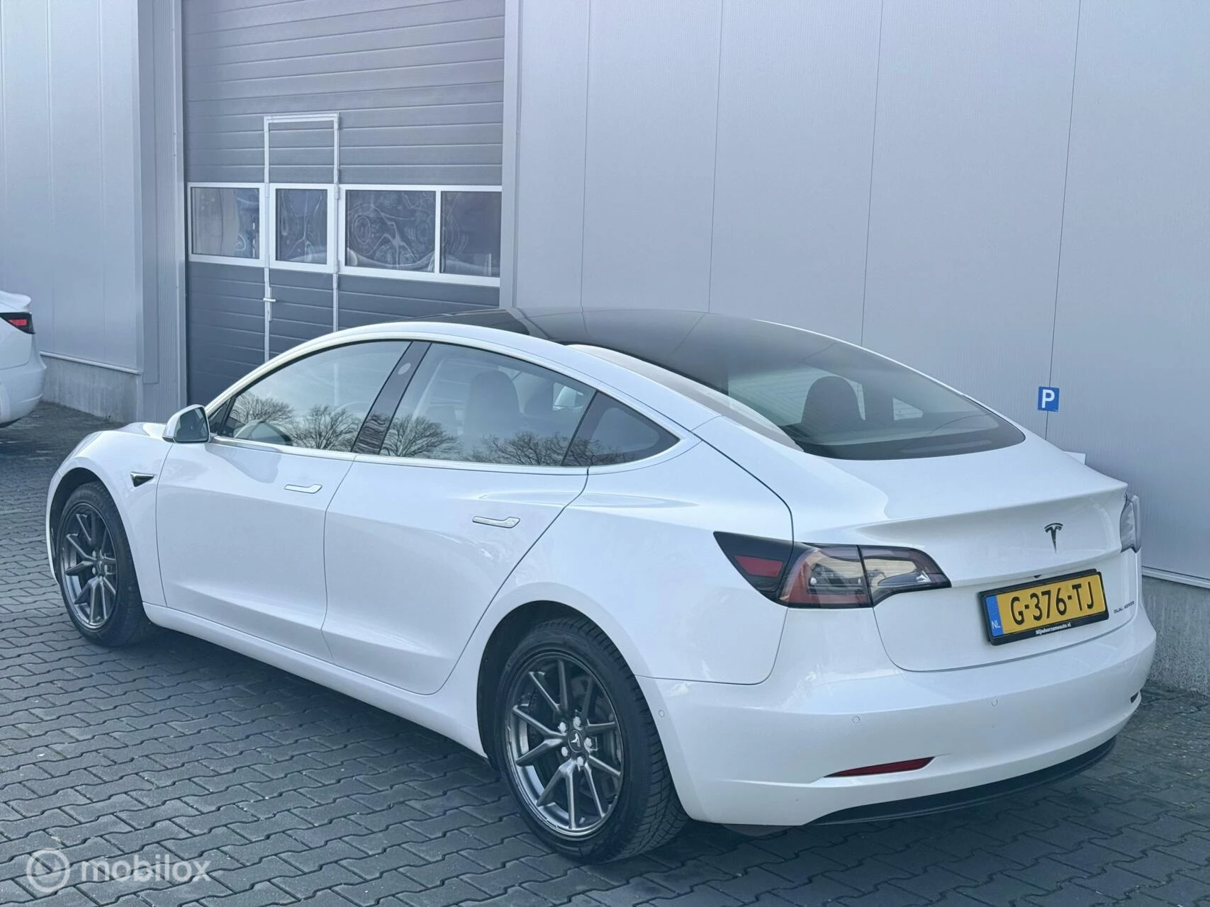 Hoofdafbeelding Tesla Model 3