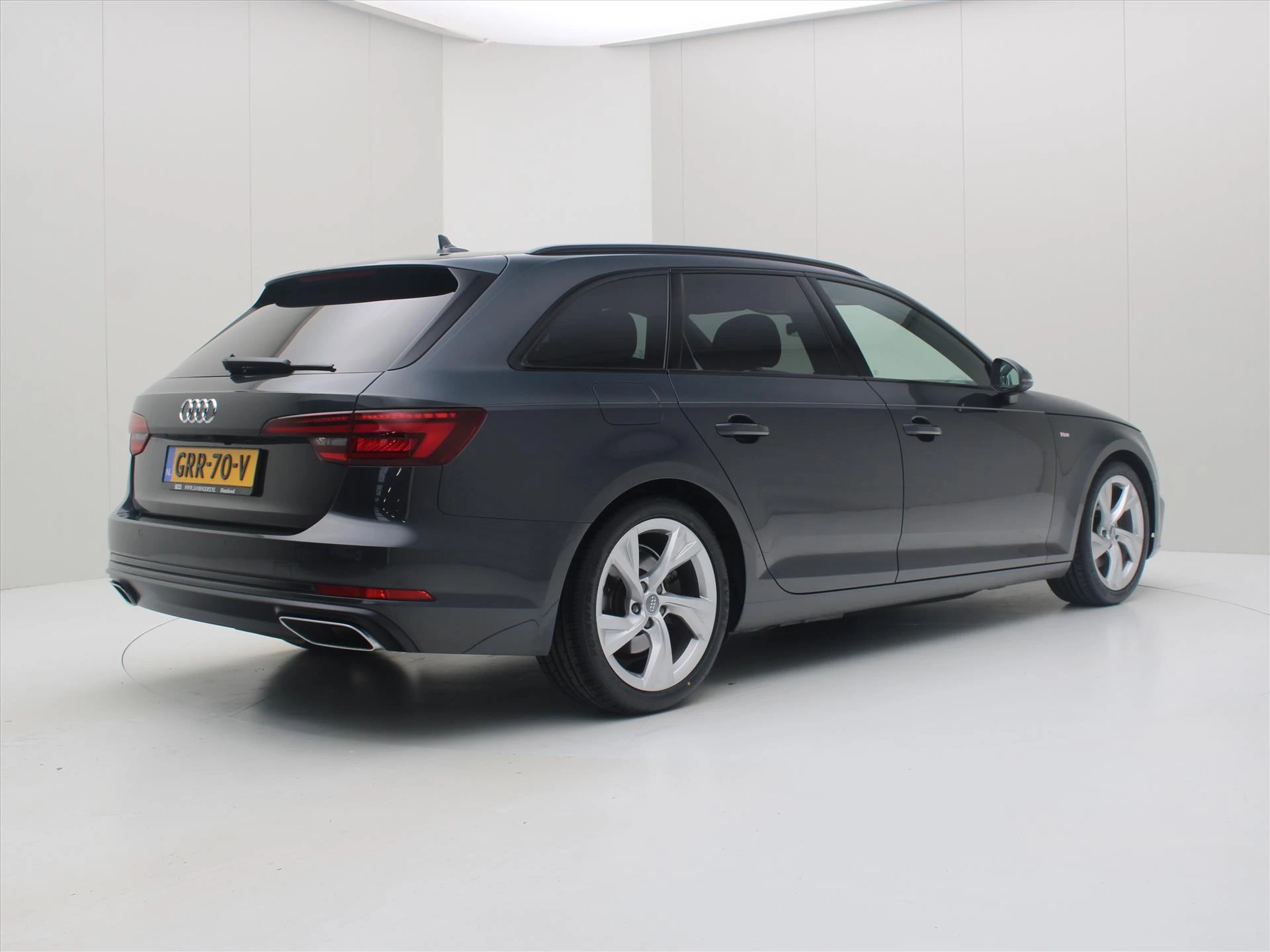 Hoofdafbeelding Audi A4