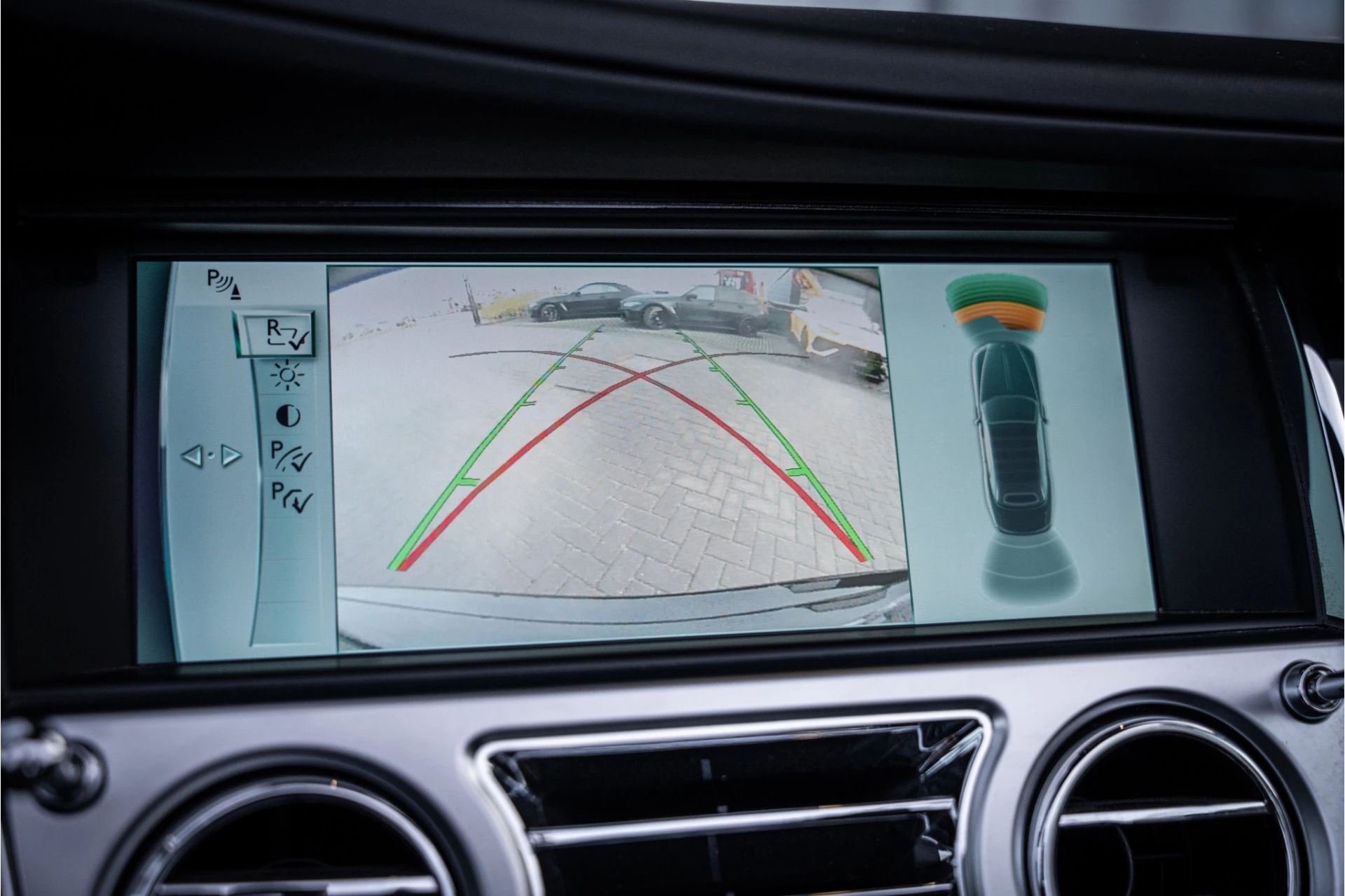 Hoofdafbeelding Rolls-Royce Dawn