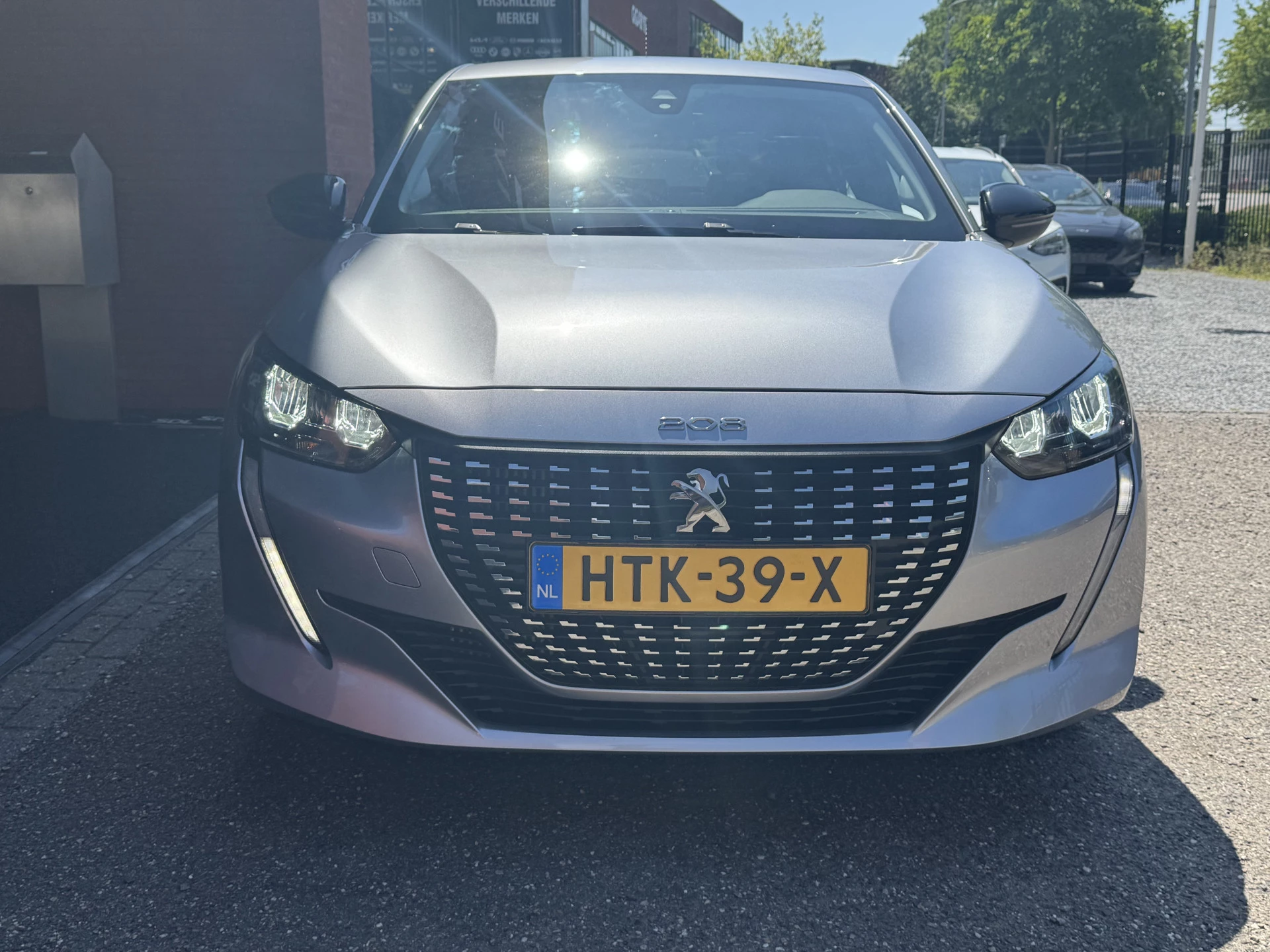 Hoofdafbeelding Peugeot 208