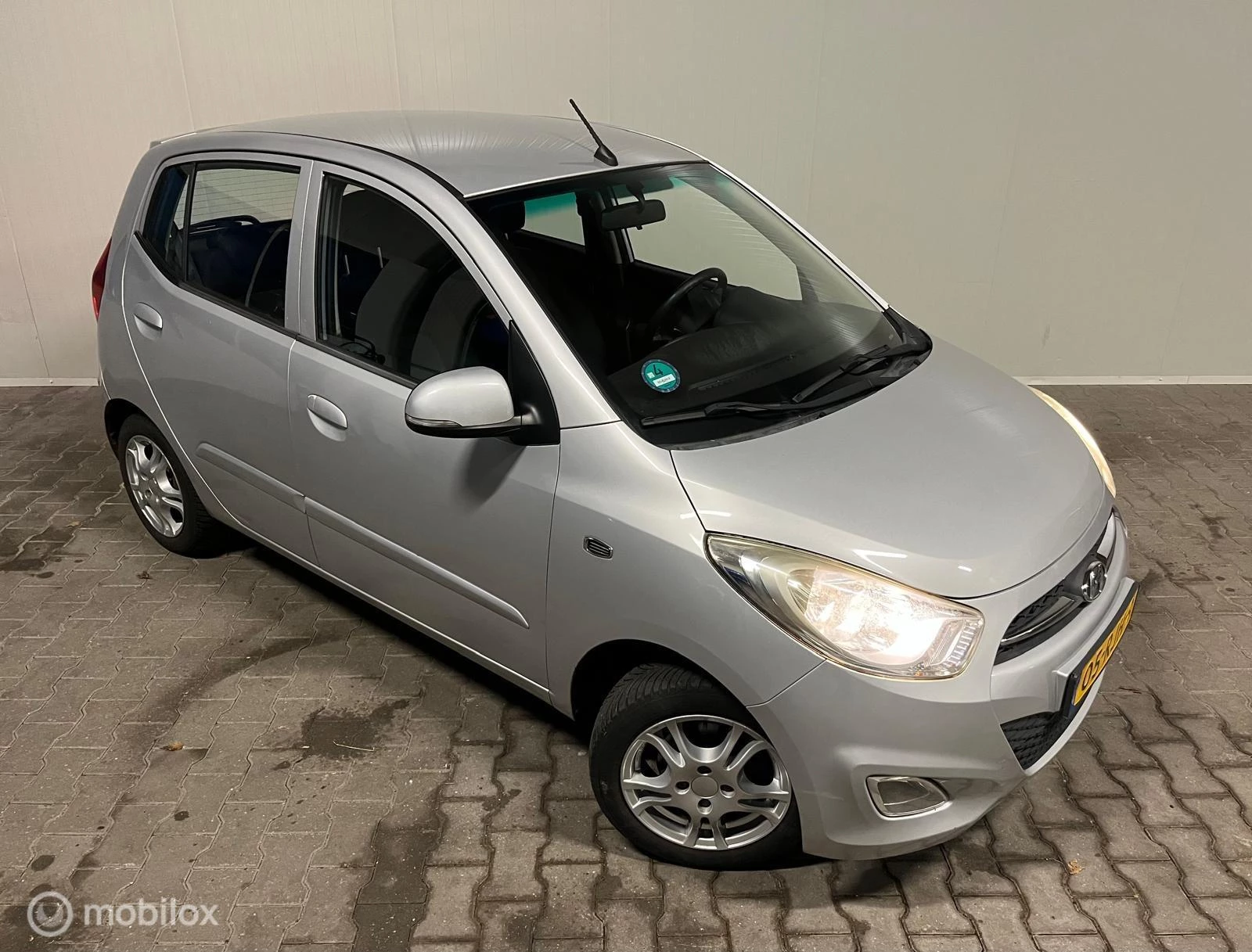 Hoofdafbeelding Hyundai i10