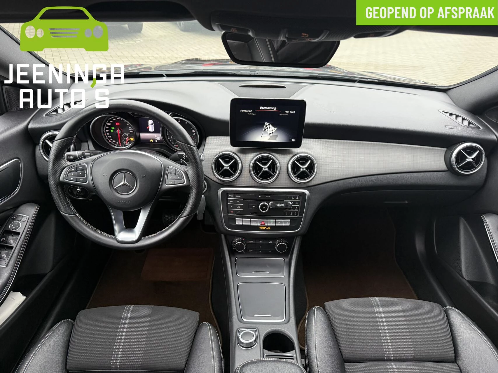 Hoofdafbeelding Mercedes-Benz CLA