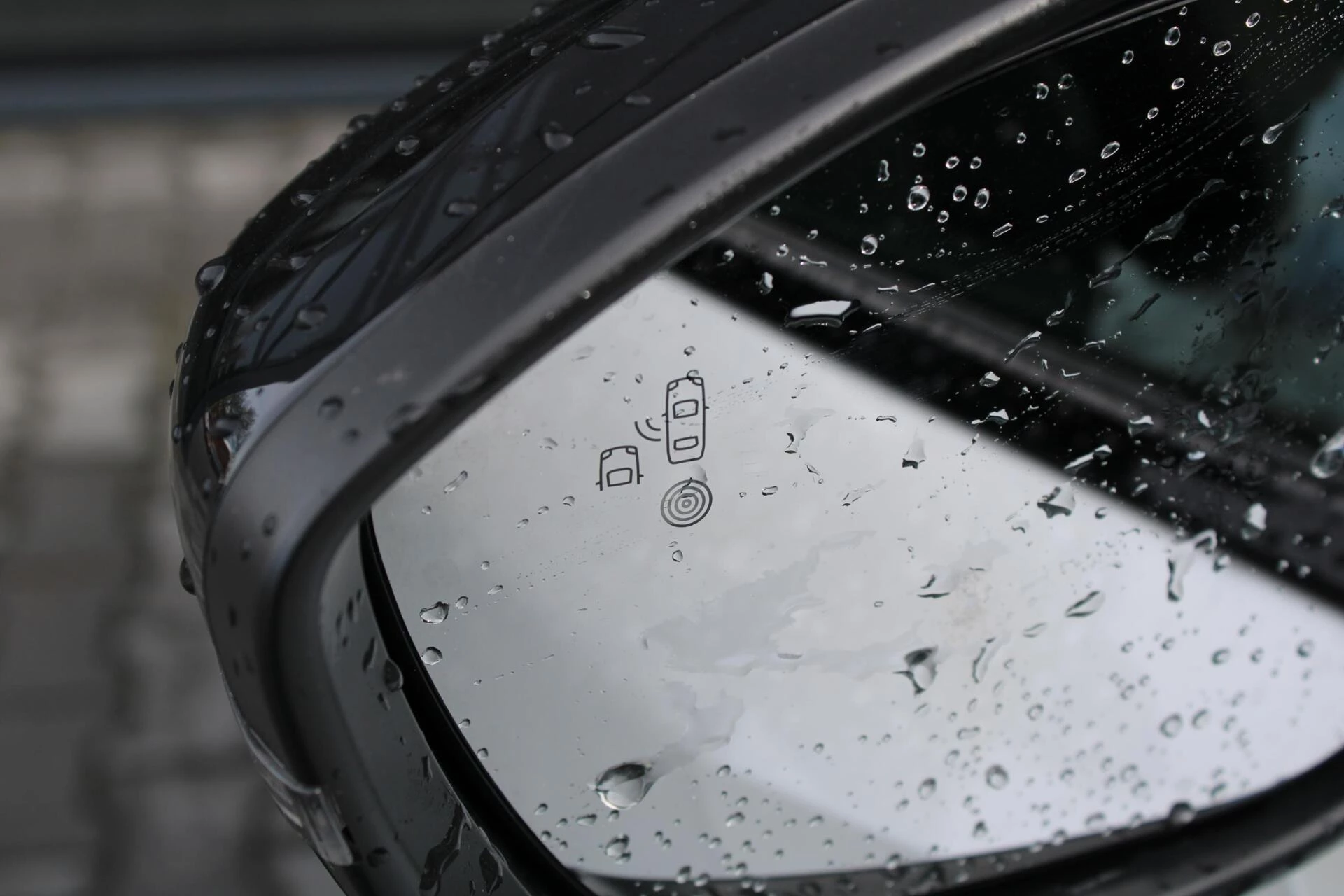 Hoofdafbeelding Peugeot e-2008