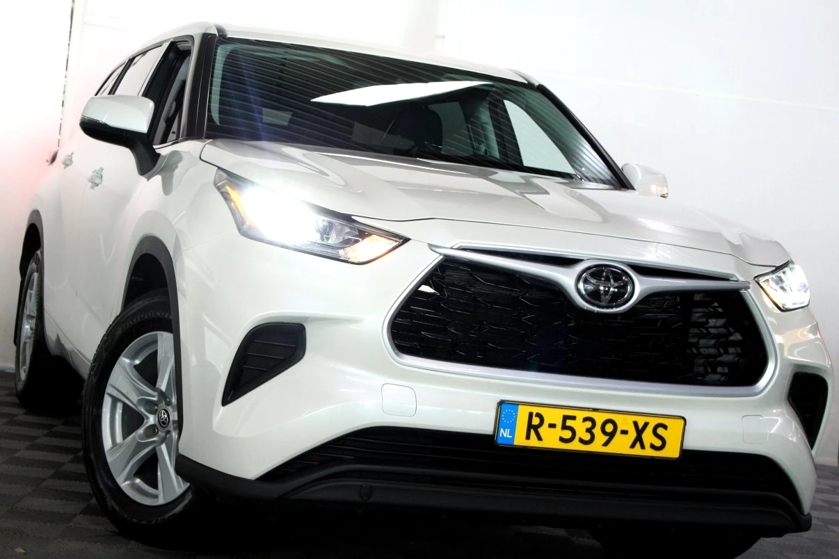 Hoofdafbeelding Toyota Highlander