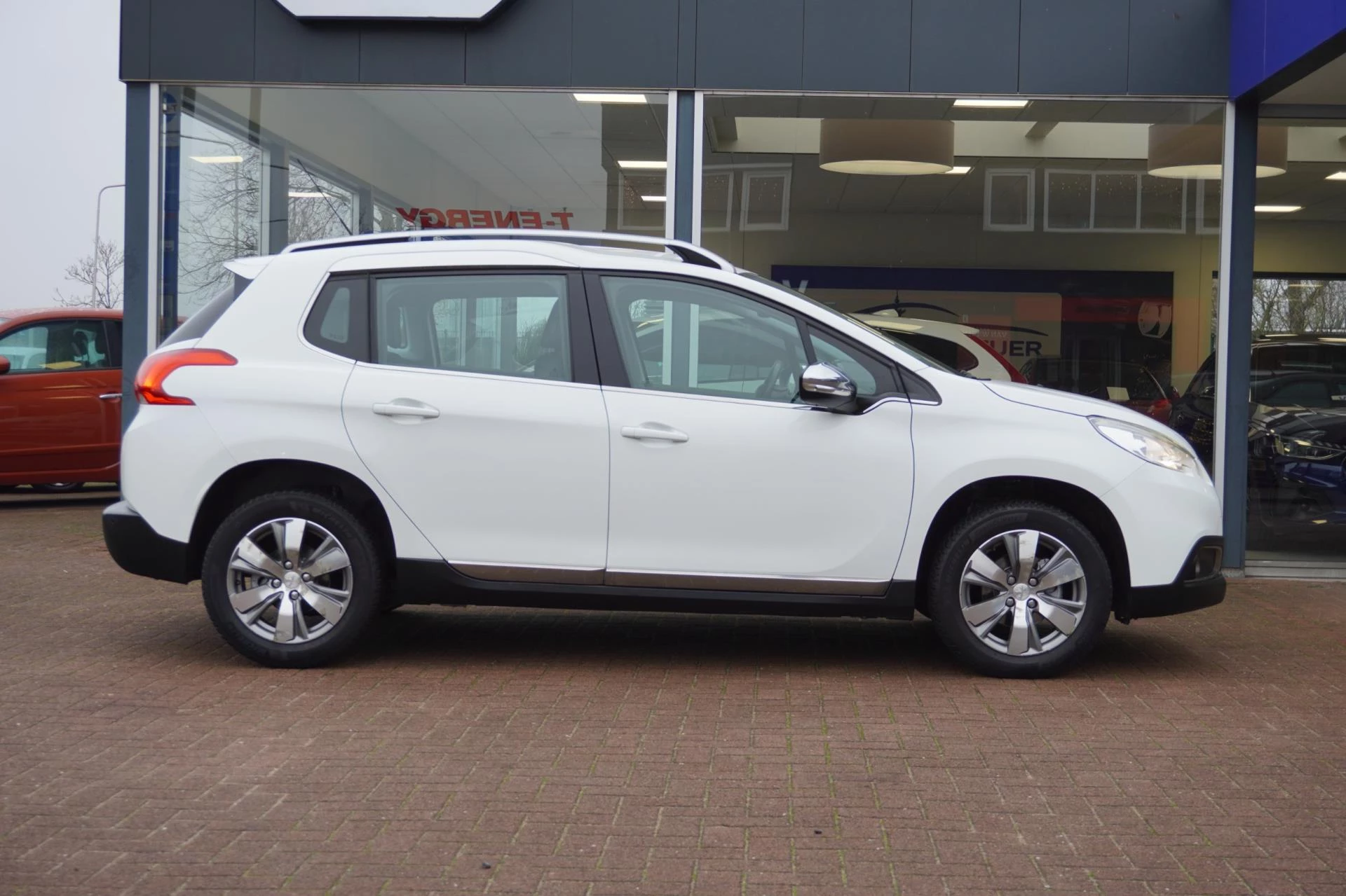 Hoofdafbeelding Peugeot 2008