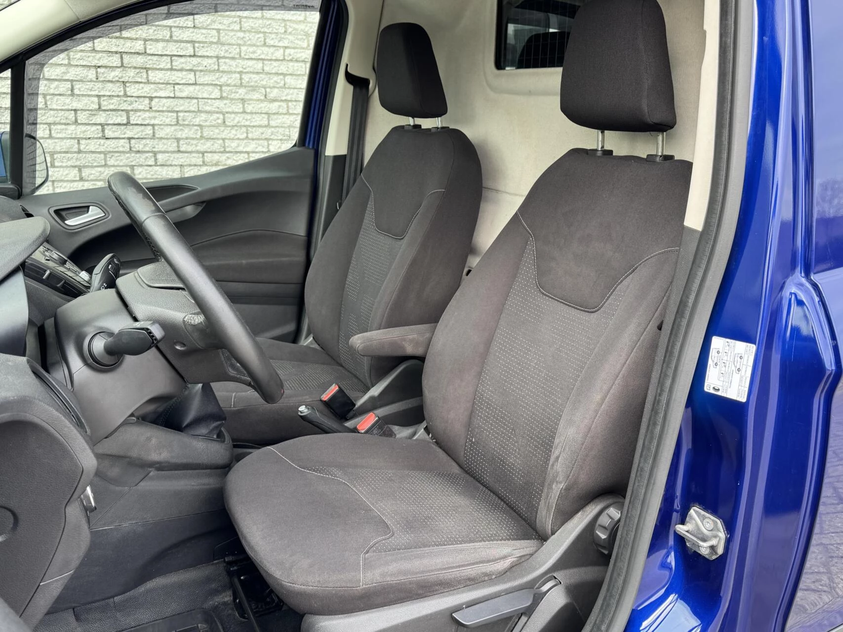 Hoofdafbeelding Ford Transit Courier