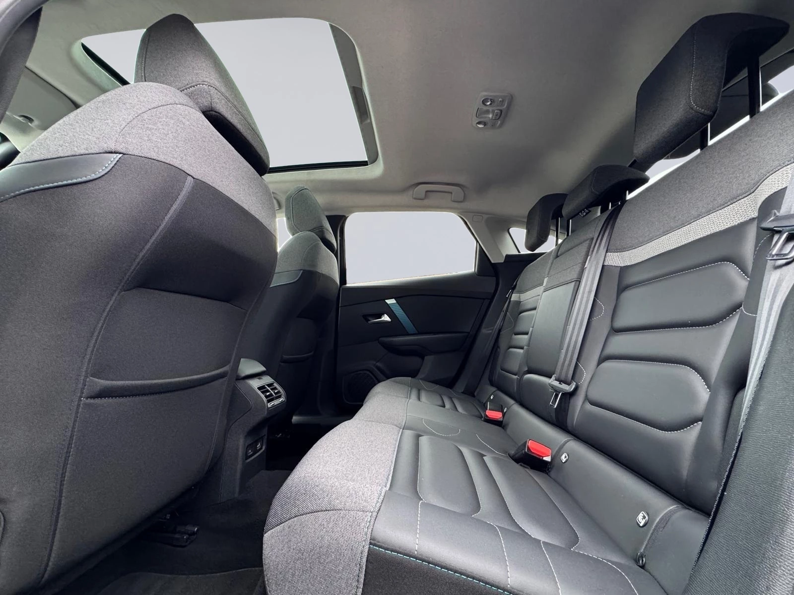 Hoofdafbeelding Citroën ë-C4