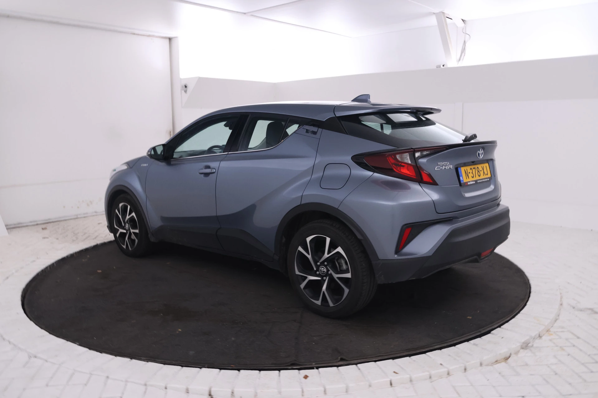 Hoofdafbeelding Toyota C-HR