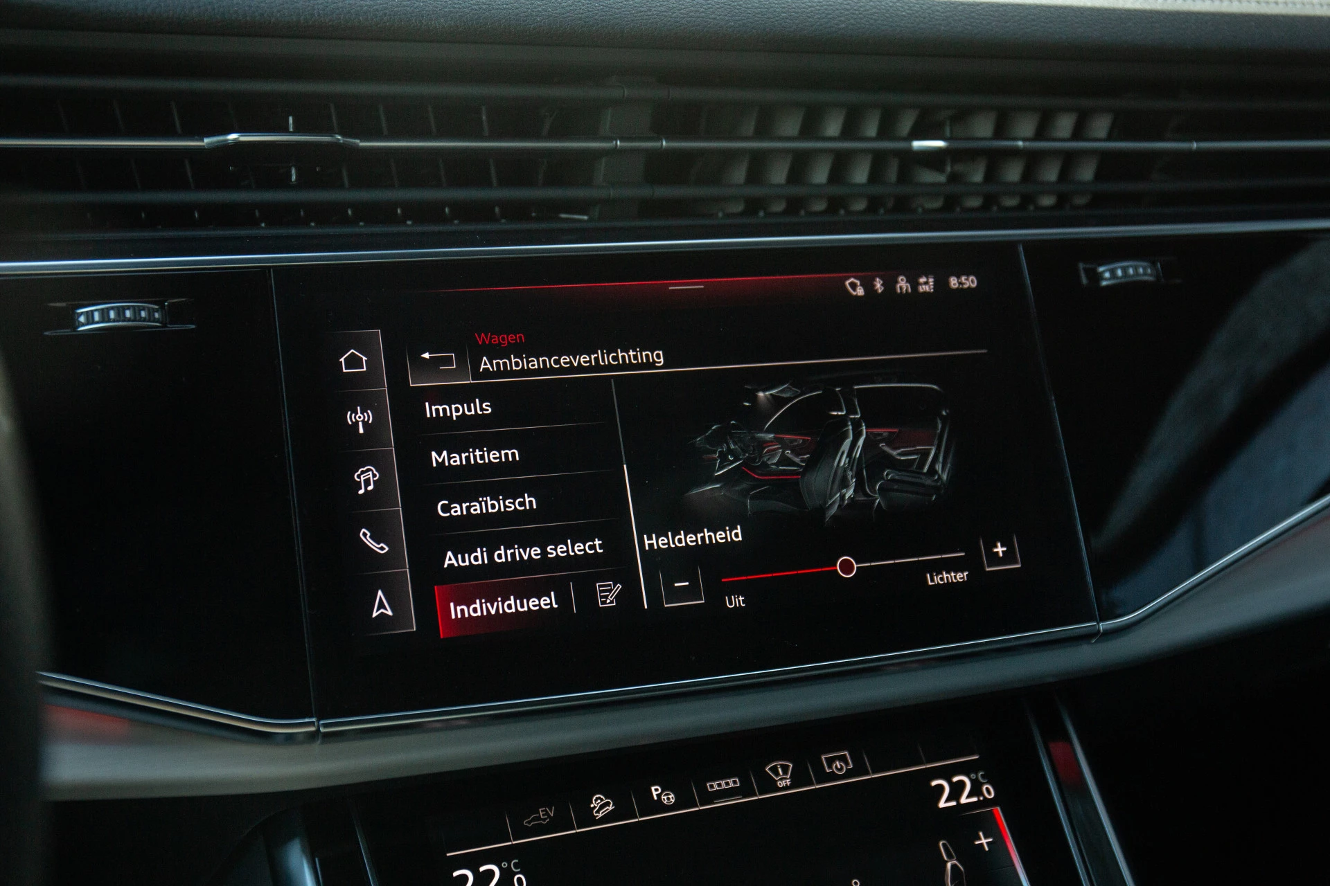 Hoofdafbeelding Audi Q8