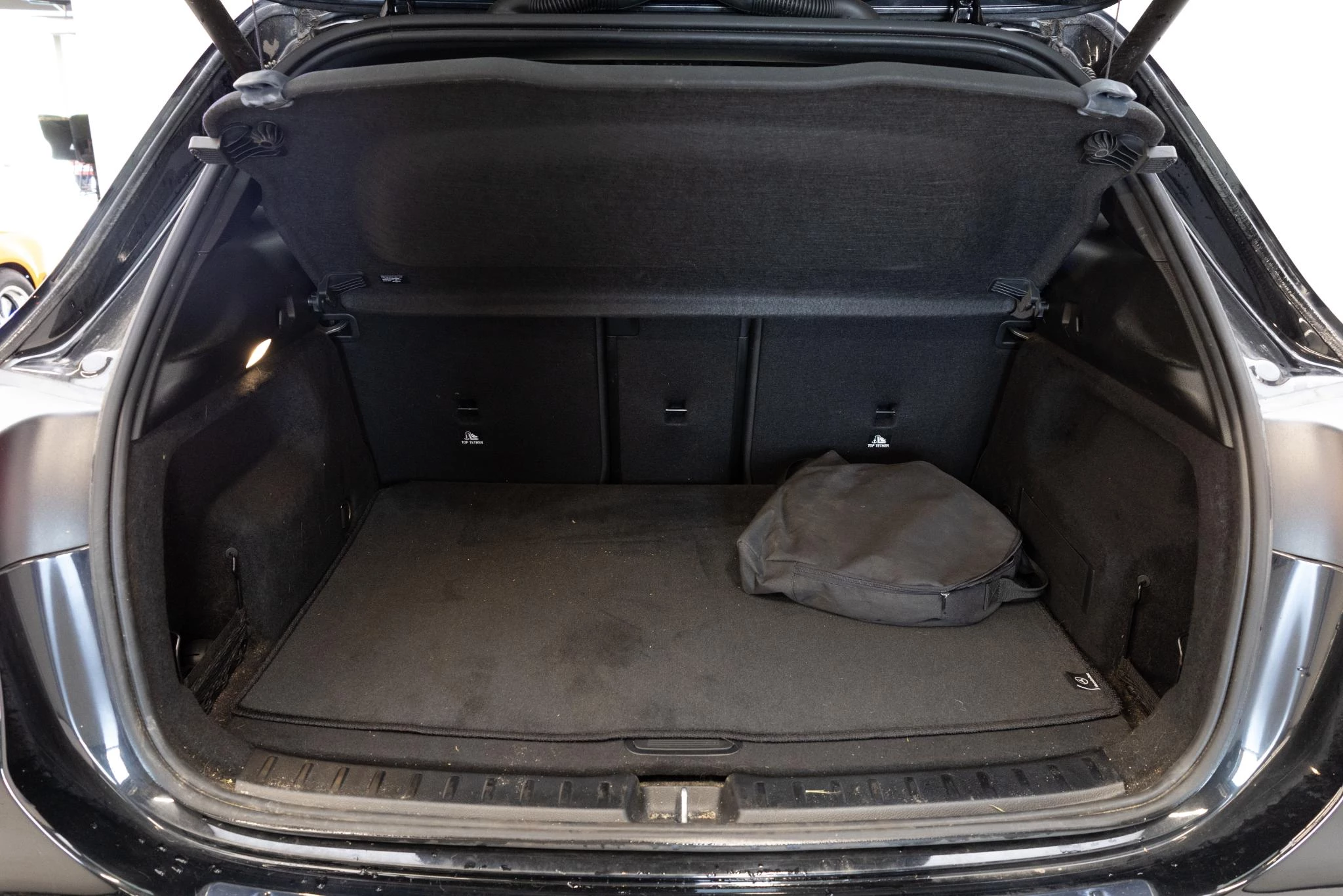 Hoofdafbeelding Mercedes-Benz EQA